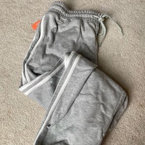 BNWT Target Colsie jogger sweatpants grey/white